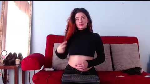 Snapshot of tamara_reyna chatting on October 21, 8:35 pm Tammy Modelo independiente YEAH online show from October 21, 8:35 pm