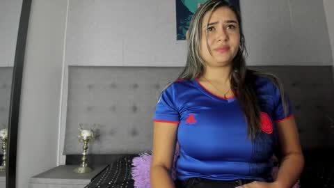 Snapshot of tami_vega chatting on December 6, 10:27 am Tamy Vega online show from December 6, 10:27 am