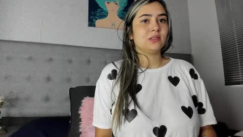Snapshot of tami_vega chatting on December 17, 11:28 am Tamy Vega online show from December 17, 11:28 am