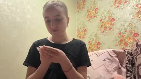 Karina online show from April 16, 8:19 pm