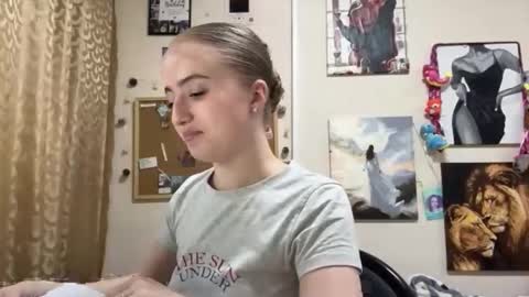 Karina online show from April 13, 3:35 pm