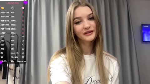 Melissa online show from April 23, 12:23 pm