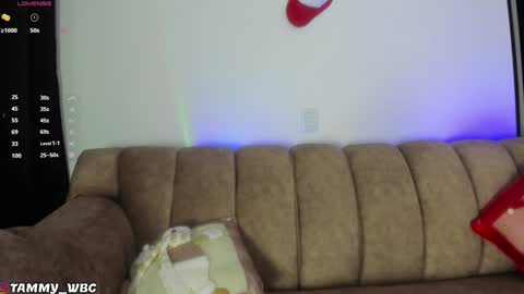 Snapshot of tammy23_ chatting on January 2, 5:03 am Dont forget to follow me guys online show from January 2, 5:03 am