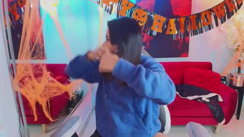 Tammy online show from October 31, 3:41 am