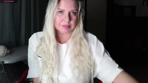 Tasha  Moon online show from October 27, 6:03 pm