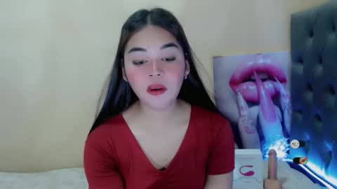 Snapshot of tastefully_yours chatting on October 16, 10:45 pm Goddess Lendy 3 online show from October 16, 10:45 pm