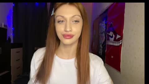 tatika_williams online show from April 18, 7:07 pm