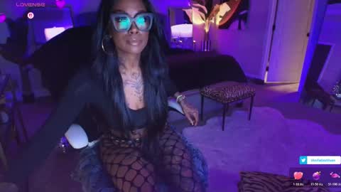 Tatted Queen online show from March 24, 12:27 am