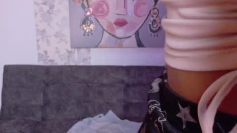 Taty Miller online show from April 1, 7:33 pm