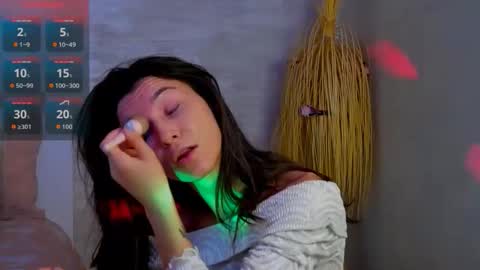 TayaKayan online show from December 1, 10:41 am