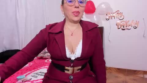 taylorhot72_ online show from September 20, 4:00 am