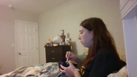 taylorslay online show from April 5, 1:04 am