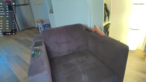 Taylor Tait online show from November 30, 8:35 pm