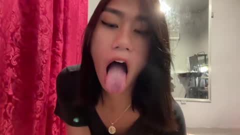 your future wife online show from May 7, 5:38 pm