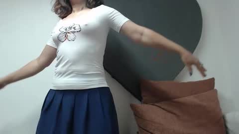 ALICIA--- online show from November 27, 7:22 am