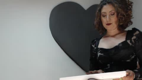 ALICIA--- online show from April 8, 8:05 am