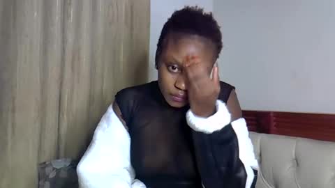 Nicole online show from March 1, 2:55 am