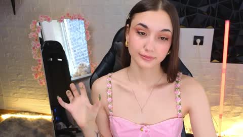 Belle online show from March 30, 2:00 am