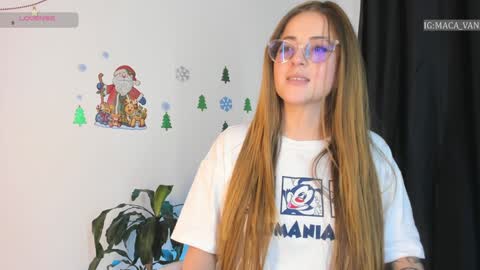 tekila__ online show from December 3, 8:39 pm