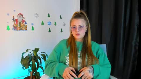 tekila__ online show from December 11, 8:28 pm