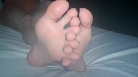 Viv West online show from October 18, 4:48 am