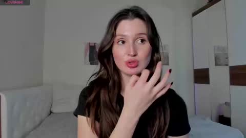 Sexy girl Li online show from February 9, 4:29 pm