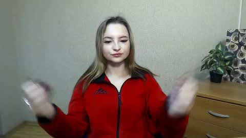 tender_treasure online show from November 4, 10:42 am