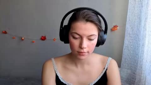 Anny Simpson online show from October 14, 4:48 am