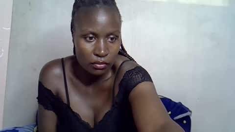 terriam online show from November 11, 4:41 am