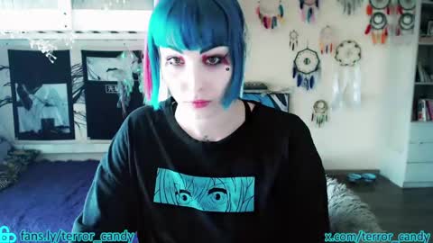 CRY BABY  online show from April 13, 9:43 am