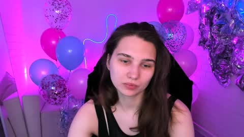 Tessa online show from February 4, 9:12 am