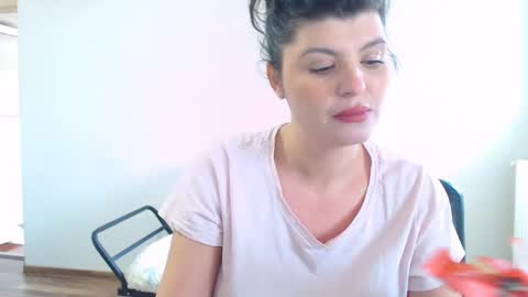 naughty tess online show from February 12, 11:29 am