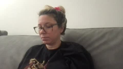 Daphne Summers online show from August 7, 5:42 pm