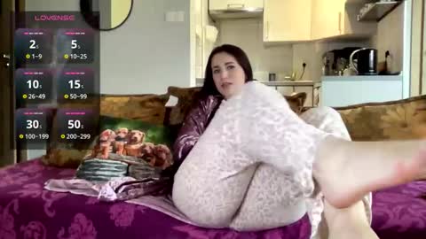 Teylor online show from October 22, 12:10 pm