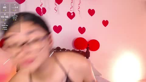 thalia  online show from March 7, 3:41 pm