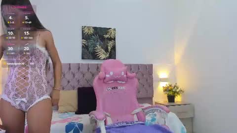 thalia online show from July 6, 9:39 pm