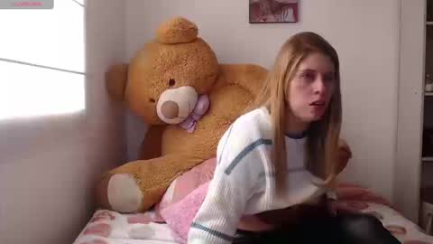   online show from March 10, 6:56 pm