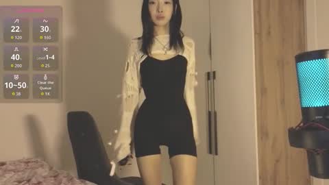 thanos_world1321002 online show from September 25, 10:51 pm