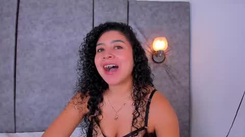 thara webstter online show from July 18, 12:18 pm