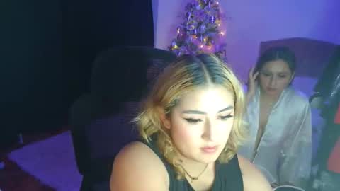   online show from December 2, 2:13 am