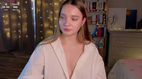 Alice online show from March 5, 1:18 pm