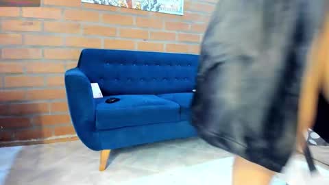 thebadwolf818 online show from February 12, 12:29 pm