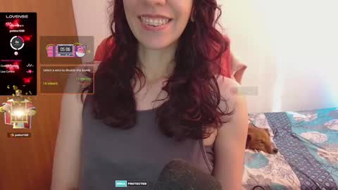 Snapshot of thecherry_paulette chatting on February 15, 8:45 pm Paulette online show from February 15, 8:45 pm