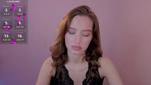 Olivia online show from May 8, 8:10 pm