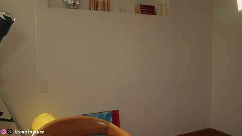 Iris online show from April 9, 1:08 am