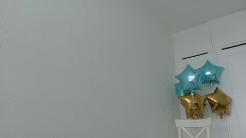 Lily Marie online show from January 18, 6:04 pm