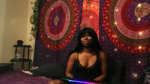 KriMorrah online show from October 27, 2:45 pm