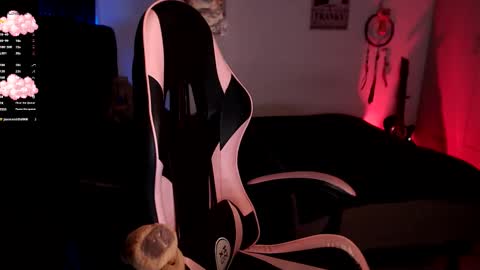 Sara online show from December 21, 10:46 pm