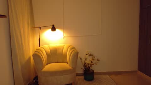 Mar online show from February 25, 12:09 am