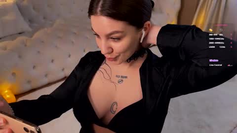 Grace  Next broadcast -  online show from November 21, 11:01 am